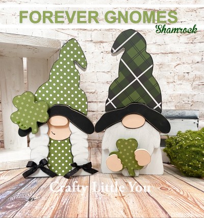 Unfinished kit comes unfinished And includes wooden MDF
•dress 
•2 hats 
•2 brims
•2 shamrocks 
•10 Velcro’s 
$13
