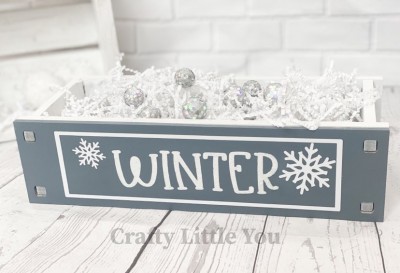 Unfinished kit measures apx. 13.5"x5" and includes wooden MDF: 
* Wooden sign with holes
* White vinyl 