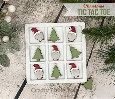 Unfinished kit measures apx. 1.5" and includes wooden MDF: 
* 5 Christmas trees
* 5 gnomes with engraved faces

*Tic-Tac-Toe Board sold separately.*