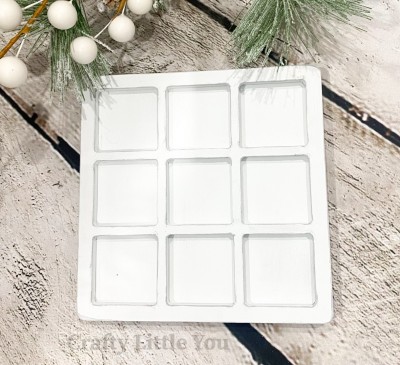 Unfinished kit measures apx. 6"x6" and includes wooden MDF: 
* 1 main back piece
* 1 overlay with square cut outs