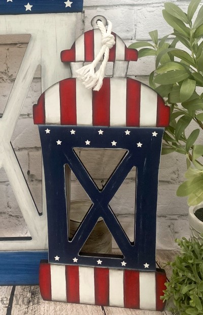Unfinished kit measures apx. 8.25"x18" and includes wooden MDF: 
* 1 medium porch lantern