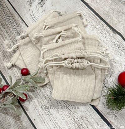 Kit includes:
*12 canvas bags measuring apx. 3"x4" with drawstring closure