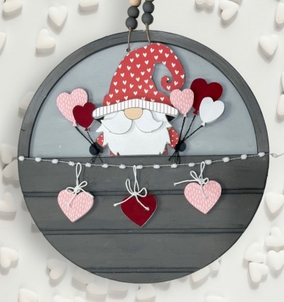 Unfinished kit measures apx. 7" tall and includes wooden MDF:
*1 Gnome main piece
*1 beard overlay
*1 hat brim overlay
*1 nose overlay
*2 mustache overlays
*3 heart balloon overlays
*3 hanging hearts
*2 pieces Velcro