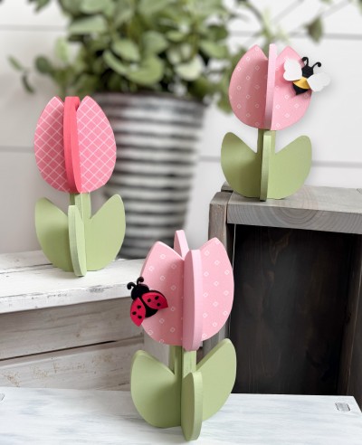 Unfinished kit measures apx 7" on tallest tulip and includes wooden MDF:*1 large tulip *1 medium tulip *1 small tulip *1 ladybug *1 bee