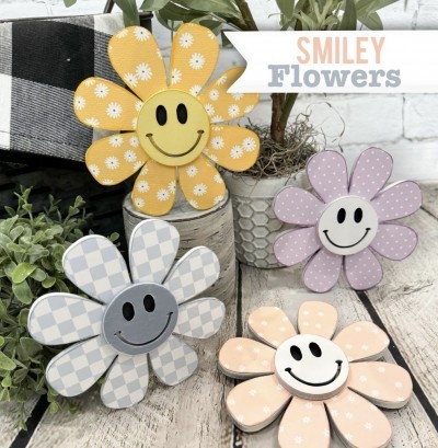 Unfinished kit measures apx. 6" and includes wooden MDF:
*1 flower
*1 smiley face overlay with eyes and mouth cut out